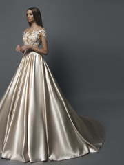 Свадебное платье Zlata. Силуэт А-силуэт. Цвет Айвори / Капучино, Золото. Вид 1