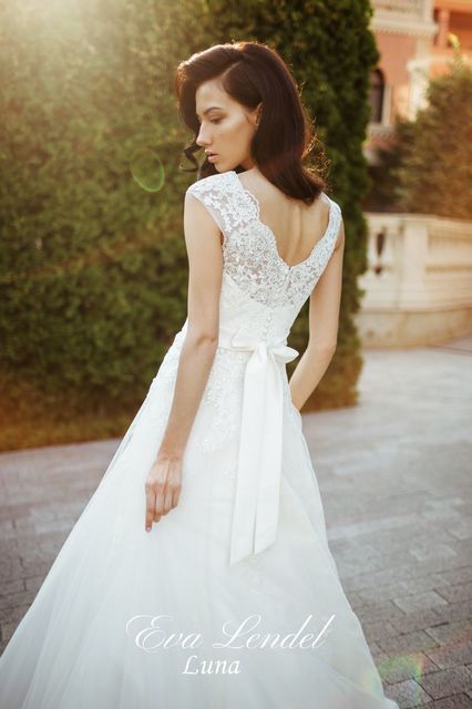 Свадебное платье Luna. Силуэт А-силуэт. Цвет Белый / Молочный. Вид 3