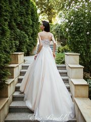 Свадебное платье Mone. Силуэт А-силуэт. Цвет Айвори / Капучино, Персик / Оранжевый. Вид 2