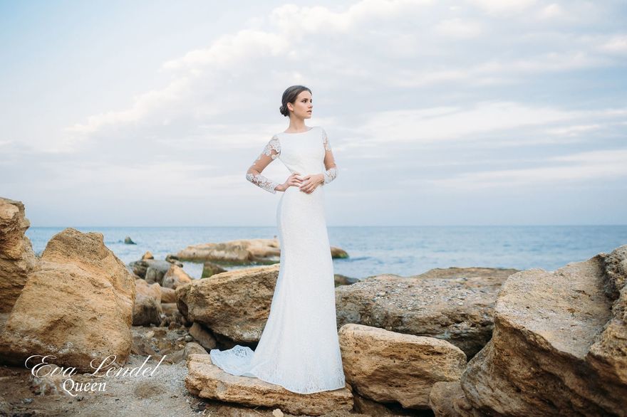 Свадебное платье Queen. Силуэт А-силуэт, Прямое. Цвет Белый / Молочный. Вид 3