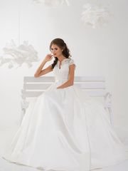 Свадебное платье Анора. Силуэт А-силуэт. Цвет Белый / Молочный. Вид 1