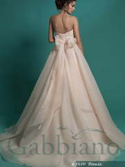 Свадебное платье Брессия. Силуэт Пышное, А-силуэт. Цвет Белый / Молочный, Айвори / Капучино, Персик / Оранжевый, оттенки Розового. Вид 2