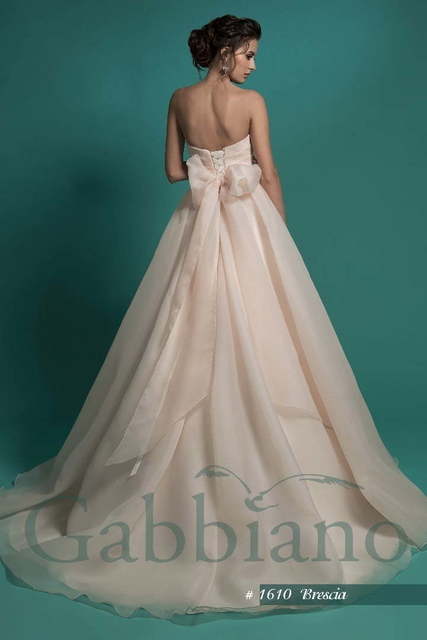 Свадебное платье Брессия. Силуэт Пышное, А-силуэт. Цвет Айвори / Капучино, Белый / Молочный, Персик / Оранжевый, оттенки Розового. Вид 2