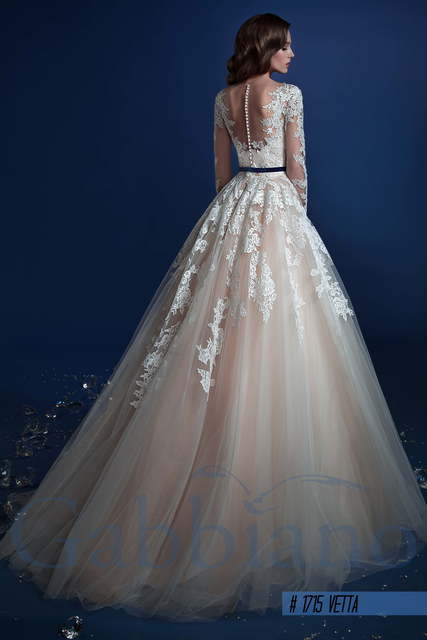 Свадебное платье Ветта. Силуэт Пышное, А-силуэт. Цвет Айвори / Капучино, Персик / Оранжевый, оттенки Розового. Вид 2