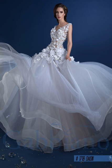 Свадебное платье Дайон. Силуэт Пышное, А-силуэт. Цвет Айвори / Капучино, Белый / Молочный, Пепельный / Металлик. Вид 3