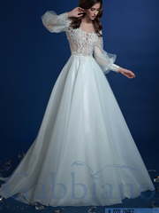 Свадебное платье Зарет. Силуэт А-силуэт. Цвет Белый / Молочный. Вид 1