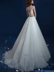 Свадебное платье Ларэ. Силуэт Пышное, А-силуэт. Цвет Белый / Молочный. Вид 2