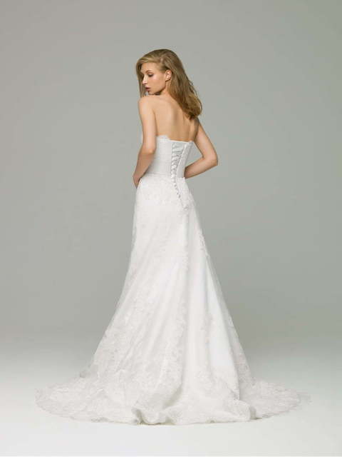 Свадебное платье Chantilly 3. Силуэт А-силуэт. Цвет Белый / Молочный. Вид 2