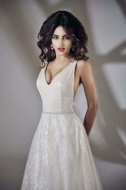 Свадебное платье Tasiala. Силуэт А-силуэт, Прямое. Цвет Белый / Молочный. Вид 3