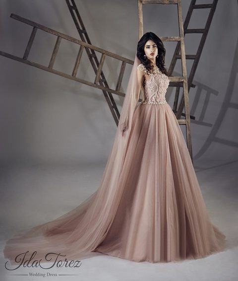 Свадебное платье Primura. Силуэт А-силуэт. Цвет Айвори / Капучино, оттенки Розового. Вид 4