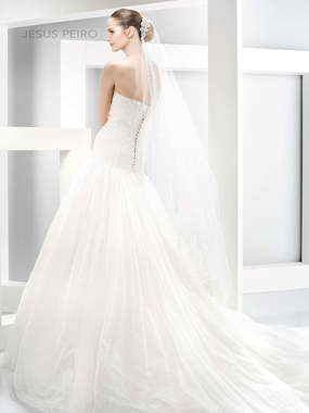 Свадебное платье 6027. Силуэт А-силуэт, Рыбка. Цвет Белый / Молочный. Вид 2