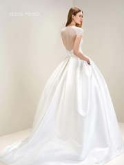 Свадебное платье 7027. Силуэт Пышное, А-силуэт. Цвет Белый / Молочный. Вид 2