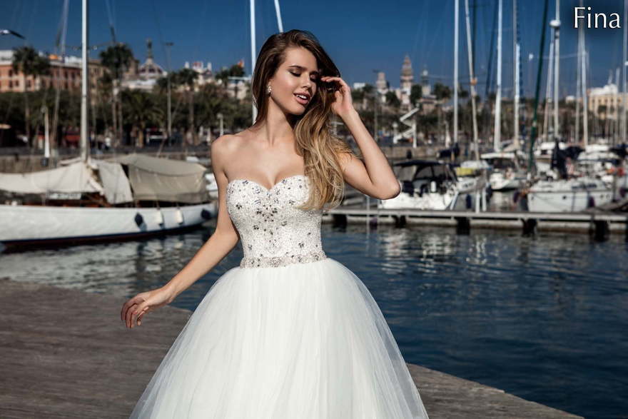 Свадебное платье Fina. Силуэт Пышное, А-силуэт. Цвет Белый / Молочный. Вид 4