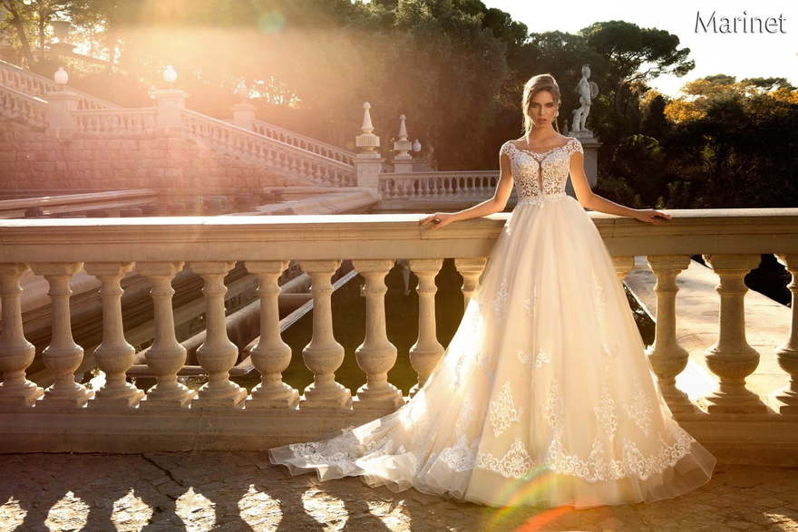 Свадебное платье Marinet. Силуэт Пышное, А-силуэт. Цвет Белый / Молочный. Вид 3