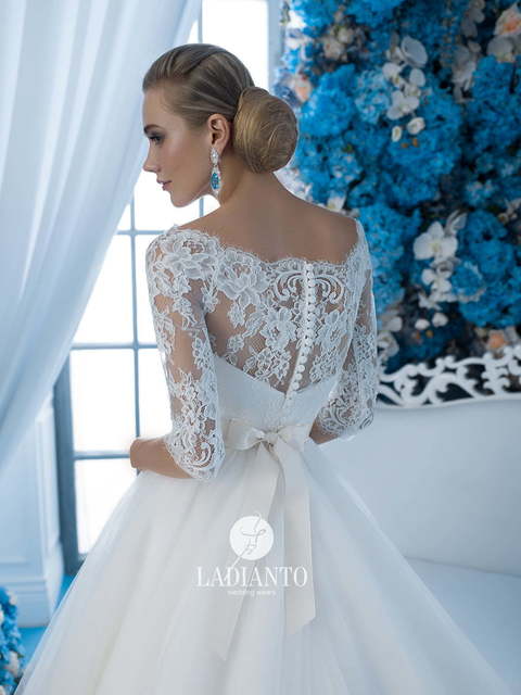 Свадебное платье Leonarda. Силуэт А-силуэт. Цвет Белый / Молочный. Вид 3
