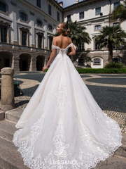 Свадебное платье Diamond. Силуэт Пышное, А-силуэт. Цвет Белый / Молочный. Вид 2