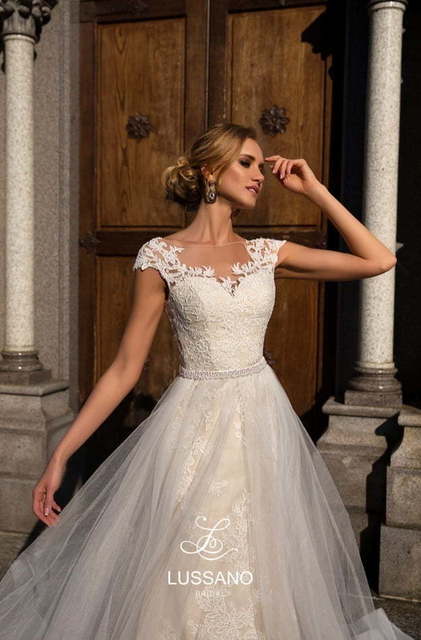 Свадебное платье Deliah. Силуэт Рыбка, А-силуэт, Прямое. Цвет Айвори / Капучино, Белый / Молочный. Вид 5