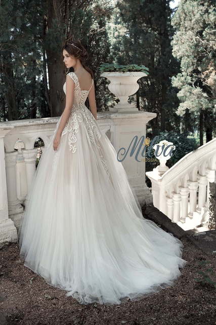 Свадебное платье Захара. Силуэт Пышное, А-силуэт. Цвет Айвори / Капучино, Персик / Оранжевый, оттенки Розового. Вид 2