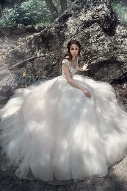 Свадебное платье Риния. Силуэт А-силуэт. Цвет Айвори / Капучино, Белый / Молочный, Персик / Оранжевый. Вид 5