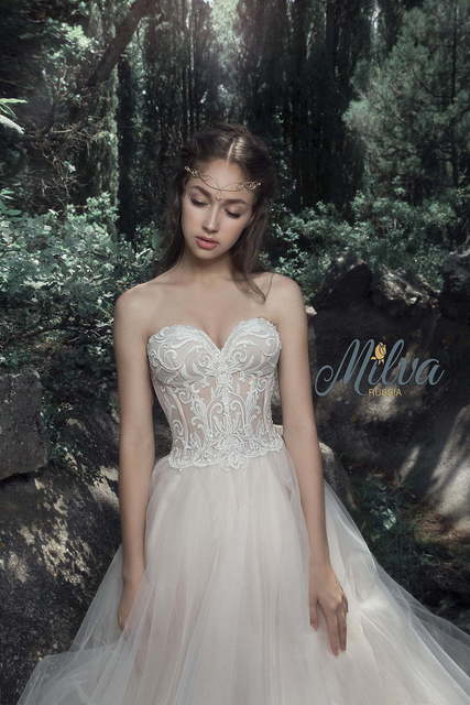 Свадебное платье Диора. Силуэт А-силуэт. Цвет Айвори / Капучино, Персик / Оранжевый, оттенки Розового. Вид 5