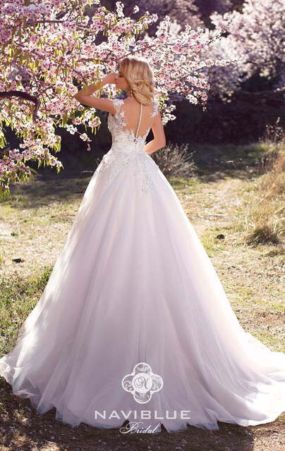 Свадебное платье Livania. Силуэт Пышное, А-силуэт. Цвет Белый / Молочный, Лавандовый / Фиолетовый, оттенки Розового. Вид 2