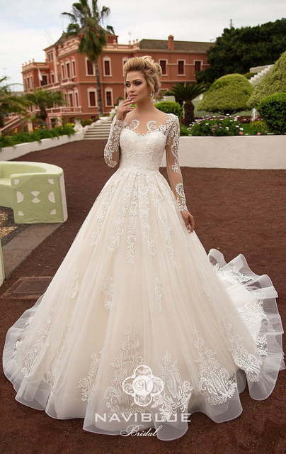 Свадебное платье Laura. Силуэт Пышное, А-силуэт. Цвет Айвори / Капучино, Белый / Молочный, Персик / Оранжевый. Вид 3