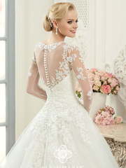 Свадебное платье Dallin. Силуэт Пышное, А-силуэт. Цвет Белый / Молочный. Вид 1