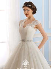 Свадебное платье 13488. Силуэт Пышное, А-силуэт. Цвет Белый / Молочный, Айвори / Капучино. Вид 1