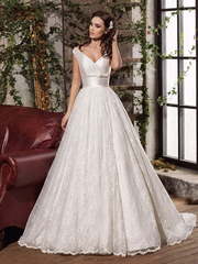 Свадебное платье Beccy. Силуэт А-силуэт. Цвет Белый / Молочный. Вид 1