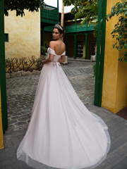 Свадебное платье Sofia. Силуэт А-силуэт. Цвет оттенки Розового. Вид 2