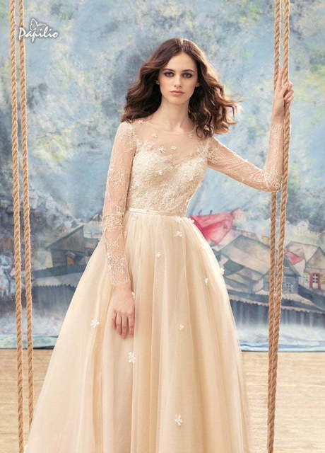 Свадебное платье Журавель. Силуэт А-силуэт. Цвет Айвори / Капучино, Персик / Оранжевый. Вид 2