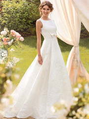 Свадебное платье Раймонда. Силуэт А-силуэт. Цвет Белый / Молочный. Вид 1