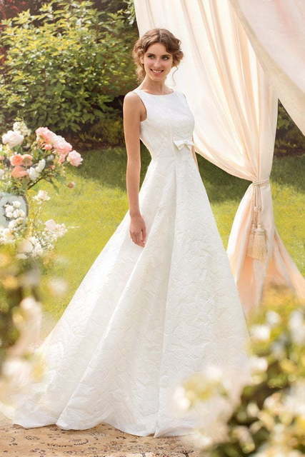 Свадебное платье Раймонда. Силуэт А-силуэт. Цвет Белый / Молочный. Вид 1
