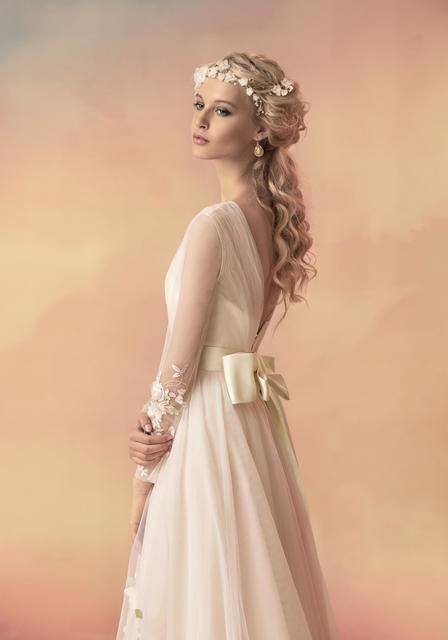 Свадебное платье Климентия. Силуэт А-силуэт. Цвет Айвори / Капучино, Белый / Молочный. Вид 2