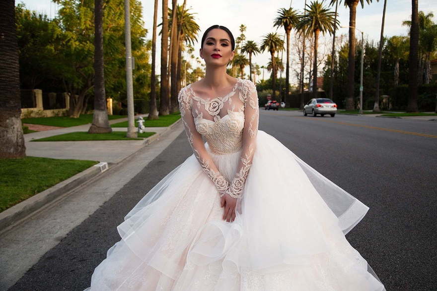 Свадебное платье Halle. Силуэт Пышное, А-силуэт. Цвет Айвори / Капучино, оттенки Розового. Вид 3