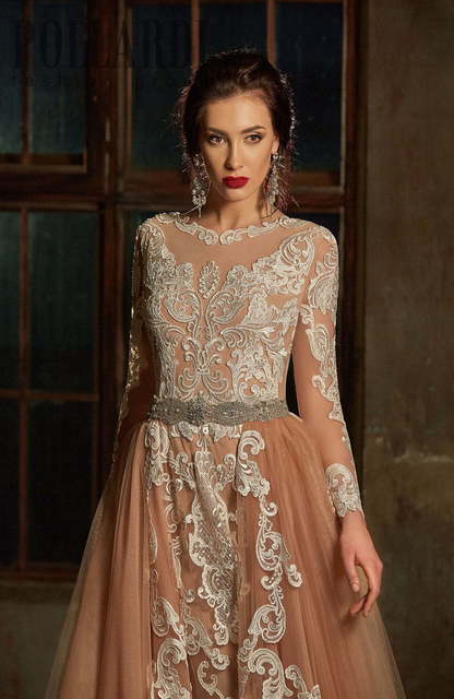 Свадебное платье Rabi. Силуэт А-силуэт, Прямое. Цвет Айвори / Капучино, Персик / Оранжевый. Вид 4