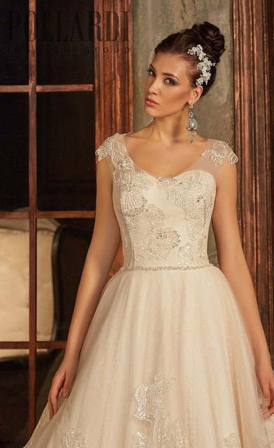 Свадебное платье Complente. Силуэт А-силуэт. Цвет Айвори / Капучино, Белый / Молочный. Вид 3