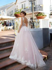 Свадебное платье Flora. Силуэт Пышное, А-силуэт. Цвет Айвори / Капучино, оттенки Розового. Вид 2