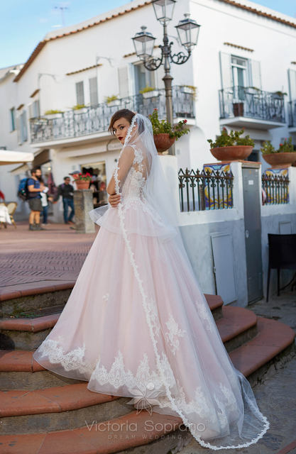 Свадебное платье Flora. Силуэт Пышное, А-силуэт. Цвет Айвори / Капучино, оттенки Розового. Вид 5