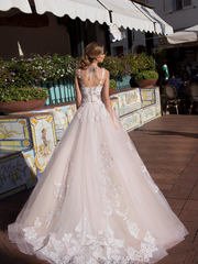 Свадебное платье Janini. Силуэт А-силуэт. Цвет Персик / Оранжевый, оттенки Розового. Вид 2