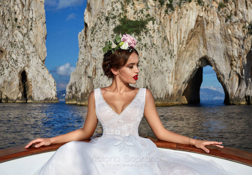 Свадебное платье Fabia. Силуэт А-силуэт. Цвет Белый / Молочный, оттенки Розового. Вид 3