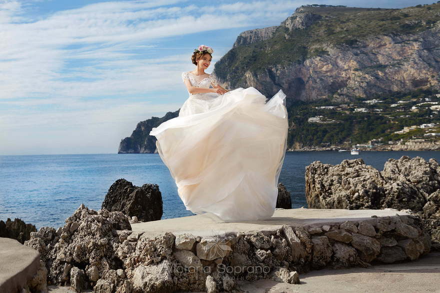 Свадебное платье Laura. Силуэт А-силуэт. Цвет Белый / Молочный, оттенки Розового. Вид 4