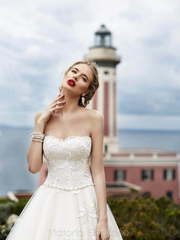 Свадебное платье Milli. Силуэт А-силуэт. Цвет Айвори / Капучино. Вид 1