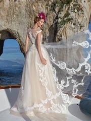 Свадебное платье Sandra. Силуэт А-силуэт. Цвет Айвори / Капучино, Персик / Оранжевый. Вид 2