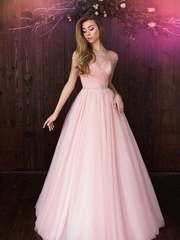 Свадебное платье Dramatic Gladiolus. Силуэт А-силуэт. Цвет оттенки Розового. Вид 1