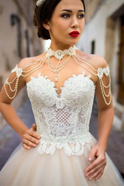 Свадебное платье Migela. Силуэт Пышное, А-силуэт. Цвет Айвори / Капучино, Персик / Оранжевый. Вид 3