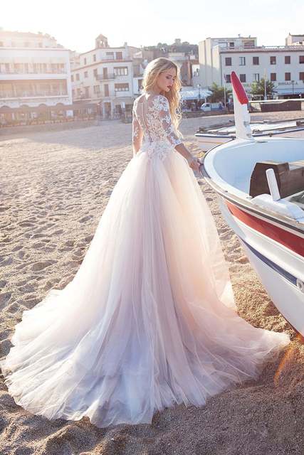 Свадебное платье Mirella. Силуэт Пышное, А-силуэт. Цвет Айвори / Капучино, оттенки Розового. Вид 2