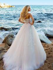 Свадебное платье Franca. Силуэт А-силуэт. Цвет Айвори / Капучино, оттенки Розового. Вид 2