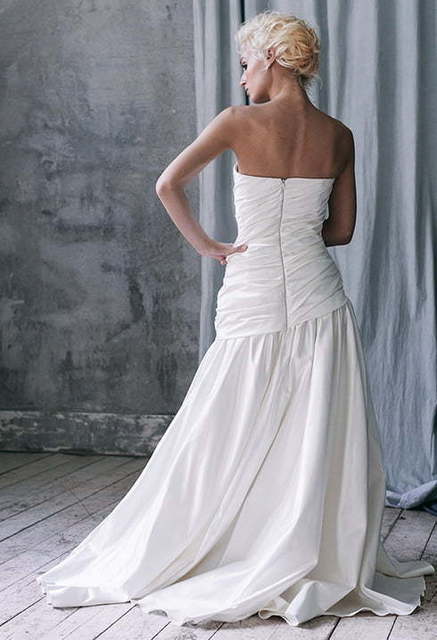 Свадебное платье Damaris. Силуэт А-силуэт. Цвет Белый / Молочный. Вид 2