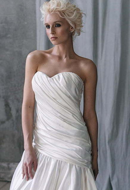 Свадебное платье Damaris. Силуэт А-силуэт. Цвет Белый / Молочный. Вид 3